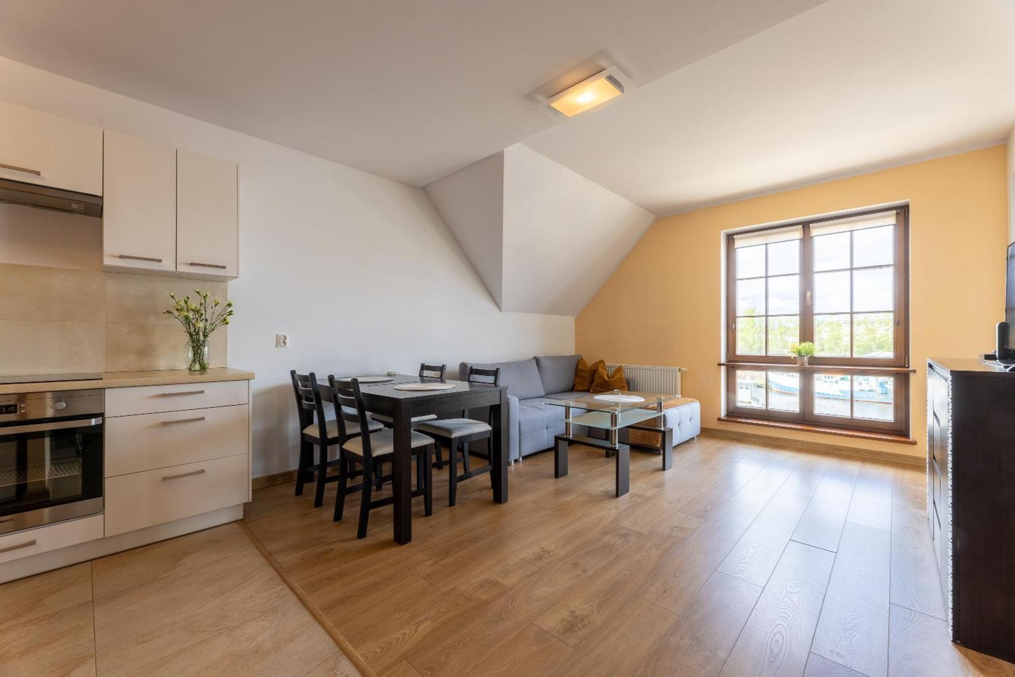 Apartamenty Baltyckie - Bulwar Portowy - Widok Na Port, Centrum, Najlepsza Lokalizacja W Ustce อุสตกา ภายนอก รูปภาพ