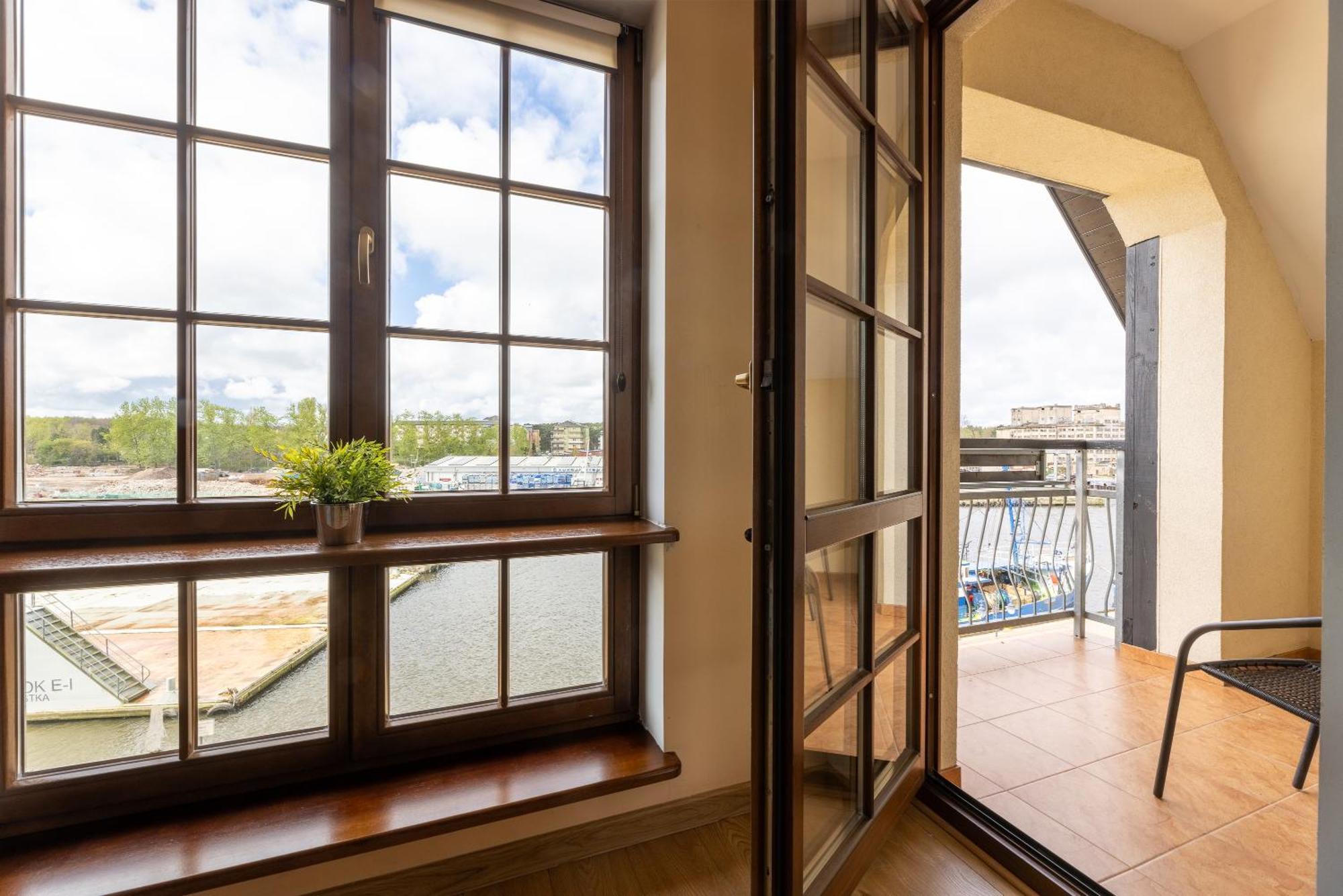 Apartamenty Baltyckie - Bulwar Portowy - Widok Na Port, Centrum, Najlepsza Lokalizacja W Ustce อุสตกา ภายนอก รูปภาพ